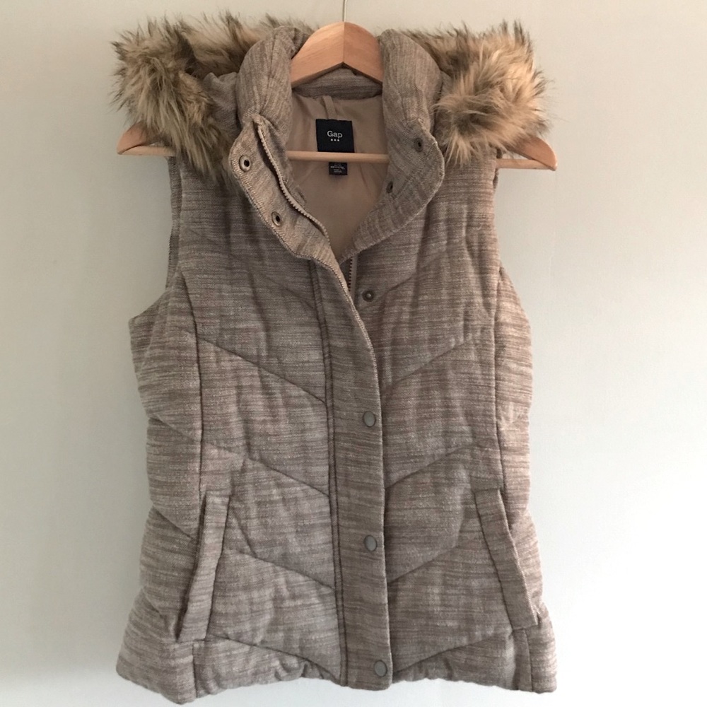 GAP Herringbone Puffer Vest with Removable Hood